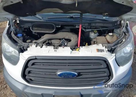 2015 Ford Transit-250 z USA, uszkodzony, nr VIN 1FTNR2YM5FKA86255